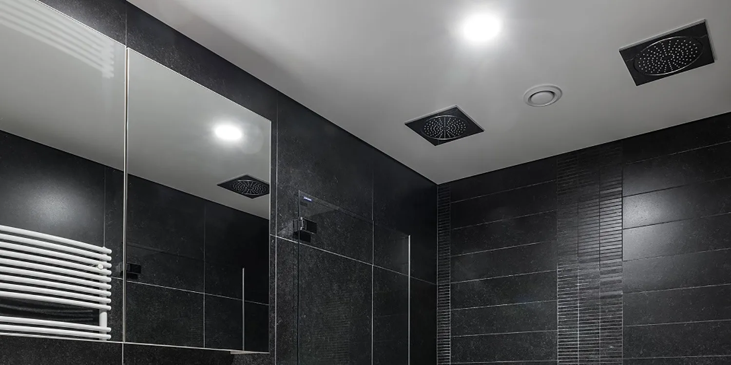 Plafond tendu salle-de-bains